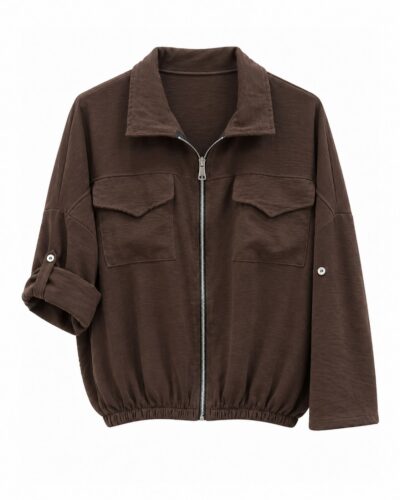 Chaqueta cargo chocolate de mujer curvy con cremallera, bolsillos y mangas regulables