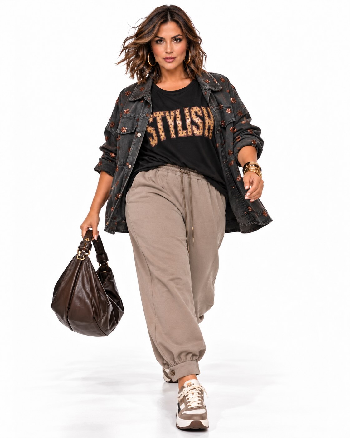 Look completo Pantalón jogger globo color topo con cintura elástica, cordón y puños abotonados
