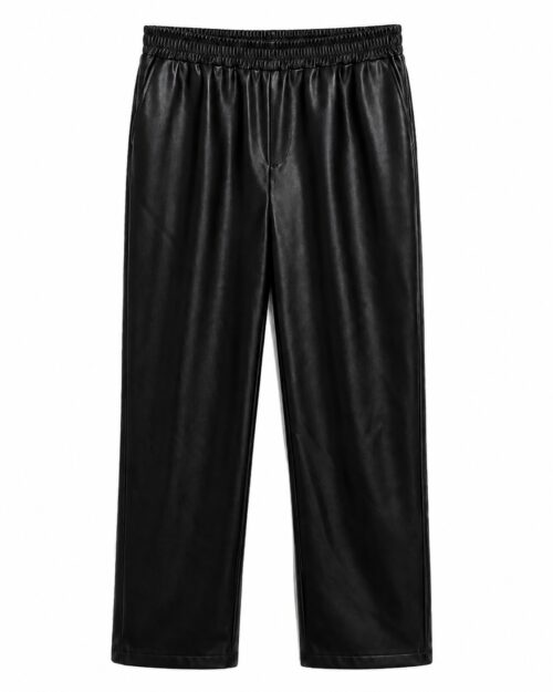 Pantalón recto efecto piel negro con cintura elástica y bolsillos laterales