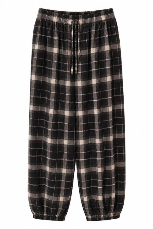 Delantero pantalón marrón de cuadros escoceses con cintura y bajos elásticos.