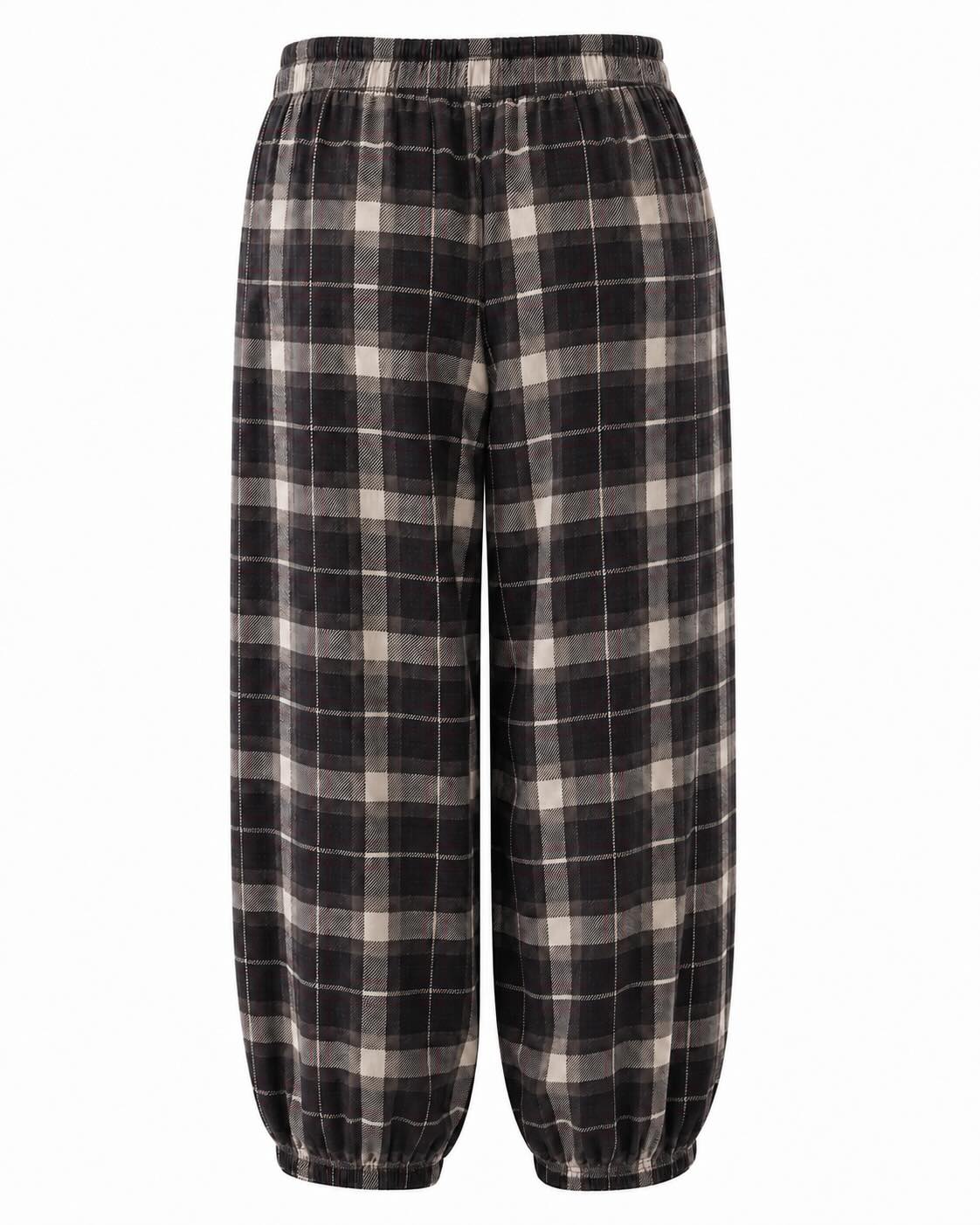 Espalda pantalón marrón de cuadros escoceses con cintura y bajos elásticos.