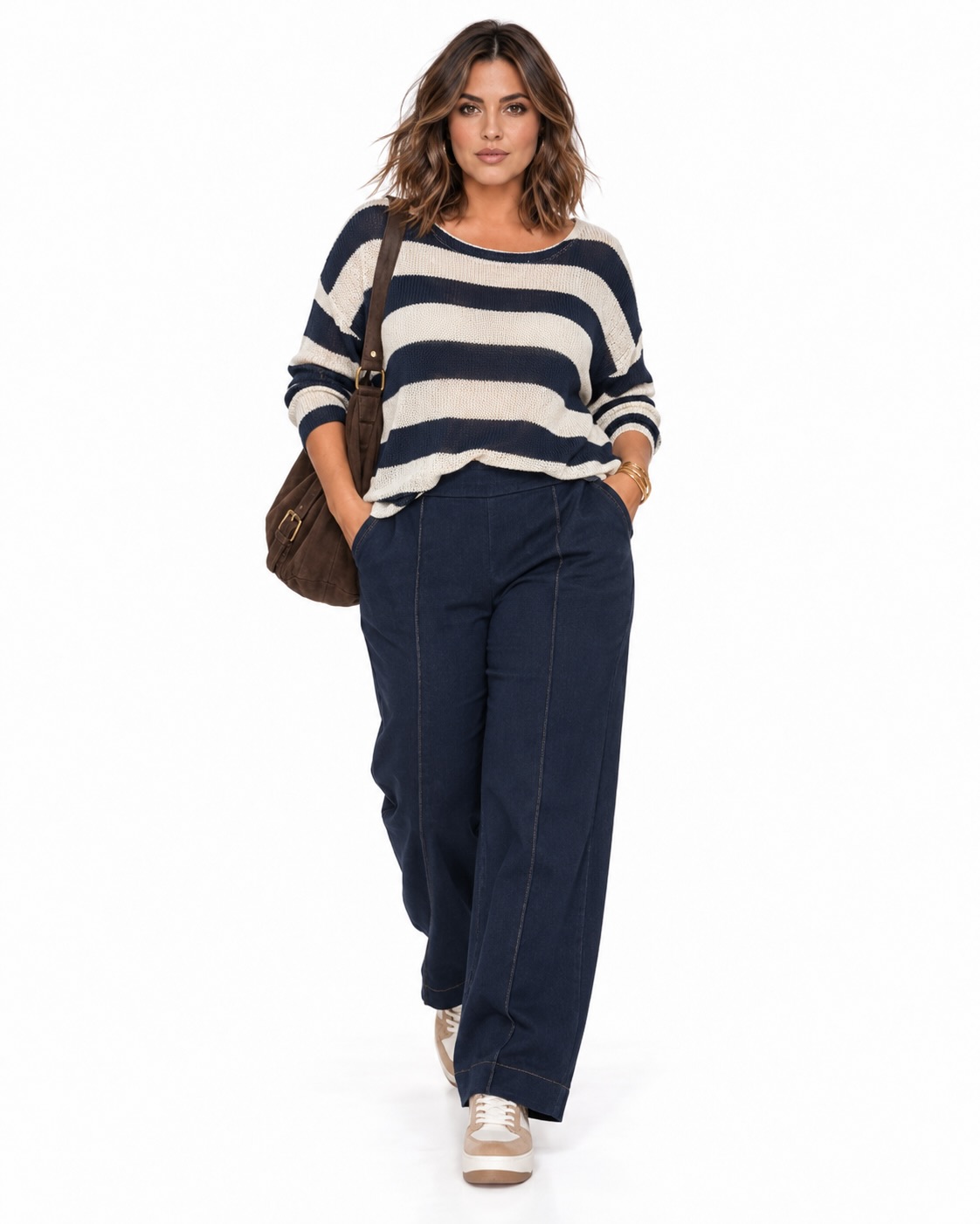 total look Pantalón vaquero wide leg azul oscuro con costuras delanteras y bolsillos