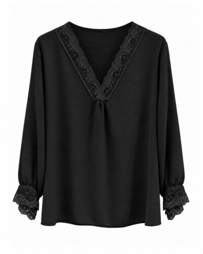 Blusa lencera negra con encaje floral en escote pico y puños