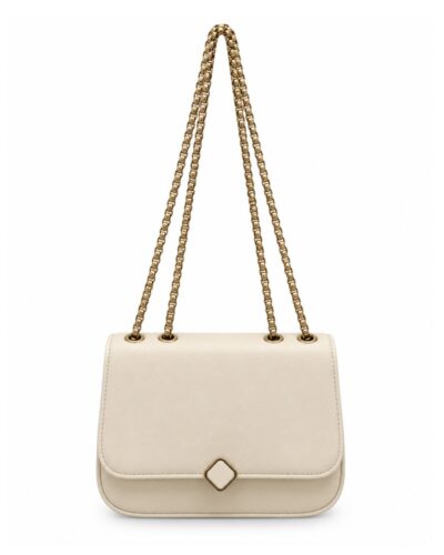 Bolso Chic marfil pequeño con solapa, cierre dorado y asa de cadena